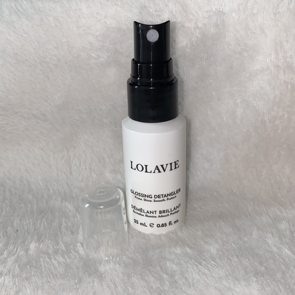 Lolavie glossing detangler (sample size)